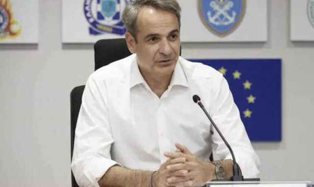 Στο Συντονιστικό Κέντρο Επιχειρήσεων της Πολιτικής Προστασίας ο πρωθυπουργός