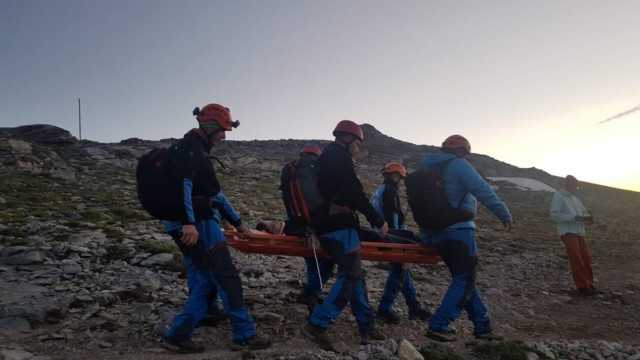 Όλυμπος: 35χρονος έπεσε από ύψος 12 μέτρων - Σε εξέλιξη επιχείρηση διάσωσης