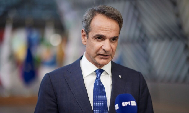 Ο πρωθυπουργός Κυριάκος Μητσοτάκης επιστρέφει νωρίτερα από τις Βρυξέλλες