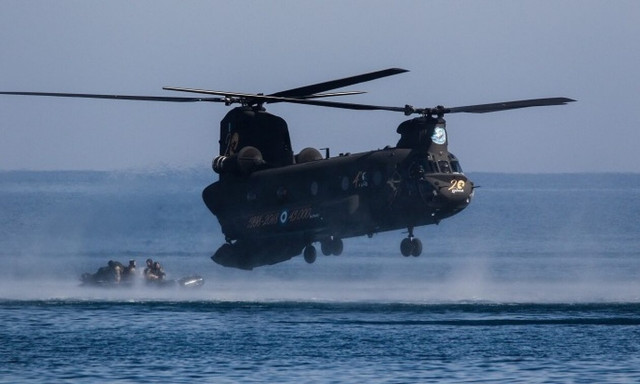 Φωτιές: Oι δυνάμεις του Στρατού στα μέτωπα των πυρκαγιών - Συμμετέχουν 470 άτομα με 235 οχήματα