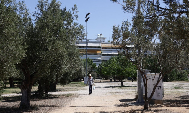 Υπουργείο Εργασίας - Καύσωνας «Κλέων»: Συστάσεις για μέτρα προστασίας στους εργασιακούς χώρους