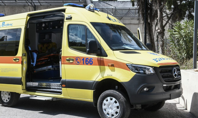 Οινόη: Σύγκρουση εμπορικής αμαξοστοιχίας με φορτηγό στο τελωνείο