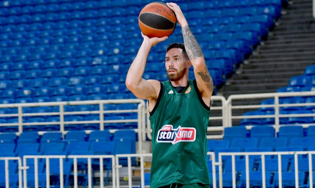 Λούκα Βιλντόζα: Διακοπές τέλος, ώρα για δουλειά (Photos)