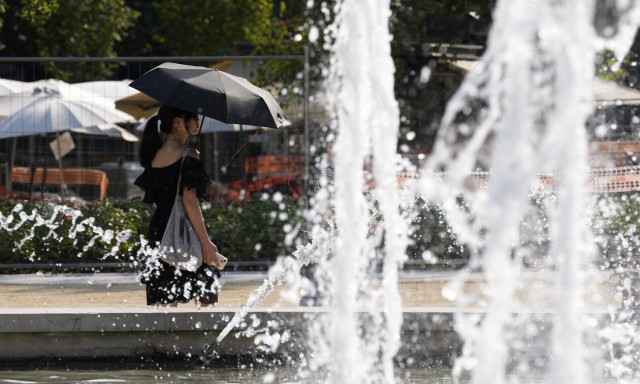 New York Times: «Ο καύσωνας είναι ο νέος κορωνοϊός για τους ηλικιωμένους στην Ευρώπη»