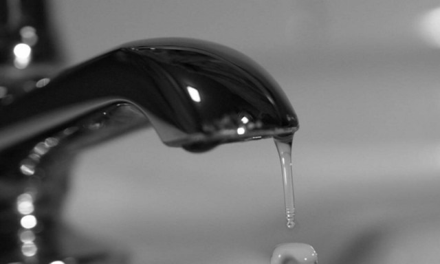 Δήμος Σαρωνικού: Χωρίς νερό για 5η συνεχόμενη ημέρα μετά τη φωτιά - Η απάντηση του αντιδημάρχου