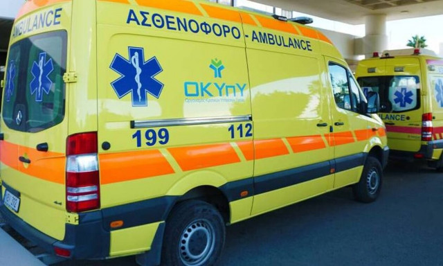 Σοβαρό ατύχημα στην Κύπρο: Ανατράπηκε και άρπαξε φωτιά όχημα