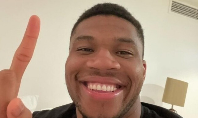 Γιάννης Αντετοκούνμπο στην Αλ Χιλάλ: «Μοιάζω στον Εμπαπέ, μπορείτε να πάρετε εμένα»