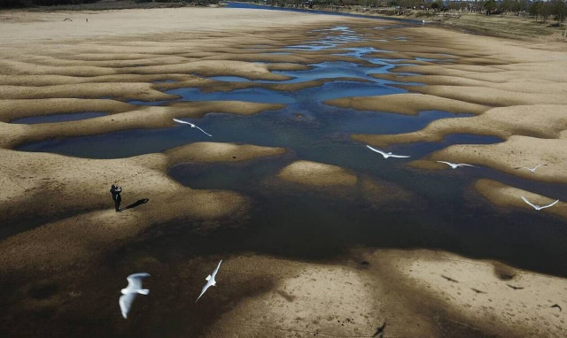 Πώς οι καύσωνες αλλάζουν την παγκόσμια οικονομία