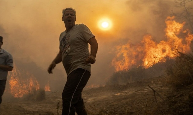 Καύσωνας: Ακραίος κίνδυνος πυρκαγιάς σήμερα - SOS για το φαινόμενο Hot-Dry-Windy  (vid)