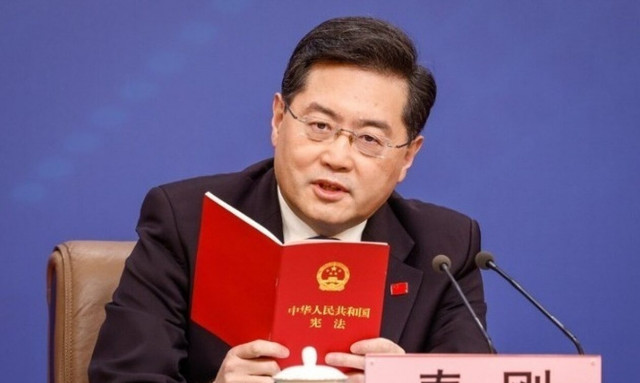 Κίνα: Καθαιρέθηκε από τα καθήκοντά του ο υπουργός Εξωτερικών