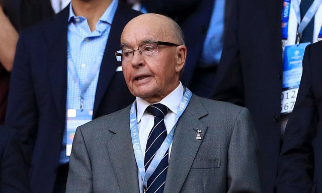 Παραδόθηκε ο ιδιοκτήτης της Τότεναμ στις αρχές