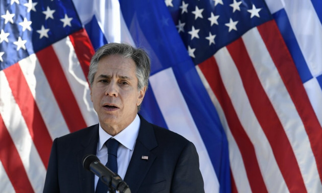 Μήνυμα αλληλεγγύης του Άντονι Μπλίνκεν για τις πυρκαγιές - «Στεκόμαστε στο πλευρό της Ελλάδας»