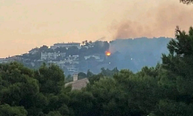 Φωτιά στην Κηφισιά: «Προλάβαμε την πυρκαγιά», λέει ο δήμαρχος