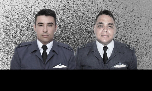 Πτώση Canadair: Συγκίνηση στην τελετή για τους δύο πιλότους, Χρήστο Μουλά και Περικλή Στεφανίδη