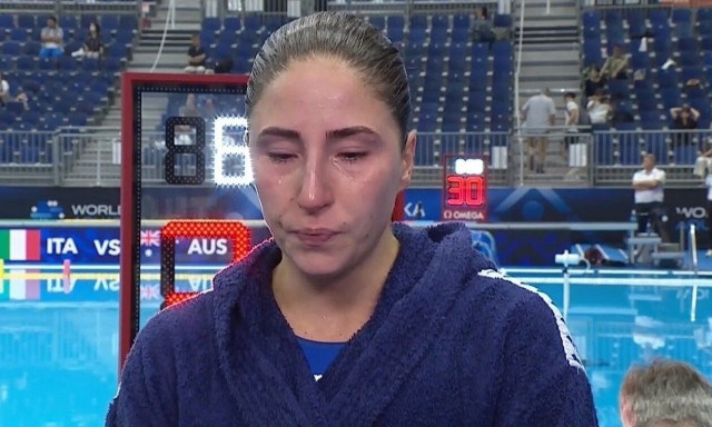 Εθνική πόλο: Συγκλονίζει η Πλευρίτου με δάκρυα στα μάτια - «Αδικούμε τους εαυτούς μας»