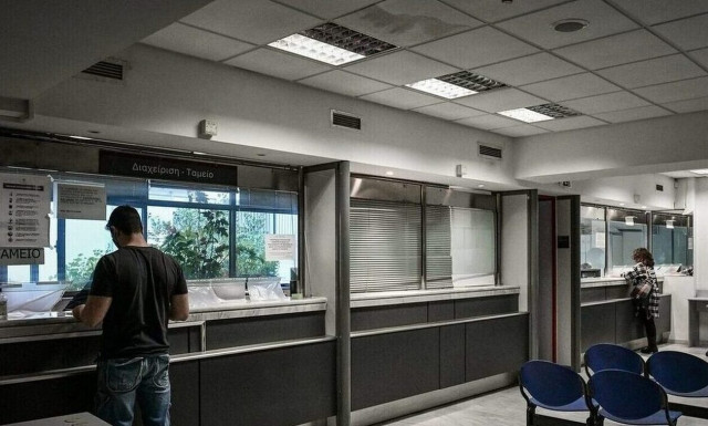 Παράταση προθεσμιών φορολογικών υποχρεώσεων για τους πληγέντες από πυρκαγιές - Νέες περιοχές