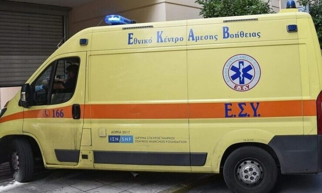 Θεσσαλονίκη: Νεκρή 51χρονη που «βούτηξε» στο κενό από τον τρίτο όροφο