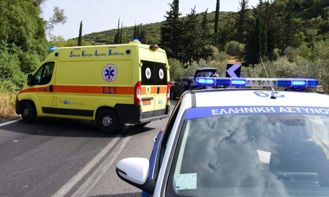 Τροχαίο με εγκατάλειψη στην Εύβοια: Σοβαρά τραυματισμένος 17χρονος οδηγός μοτοσυκλέτας