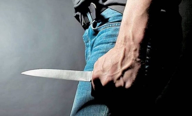 Λαμία: Στη φυλακή 29χρονος ληστής - «Μου έβαλε το μαχαίρι στο λαιμό και ζήτησε τα λεφτά»