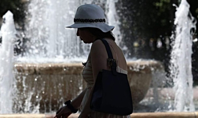 Kαιρός - Γιαννόπουλος: Παραμένει το μελτέμι, άνοδος της θερμοκρασίας από την Πέμπτη