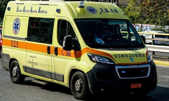 Τραυματισμός 11χρονου στα Χανιά - Έπεσε πάνω του καγκελόπορτα