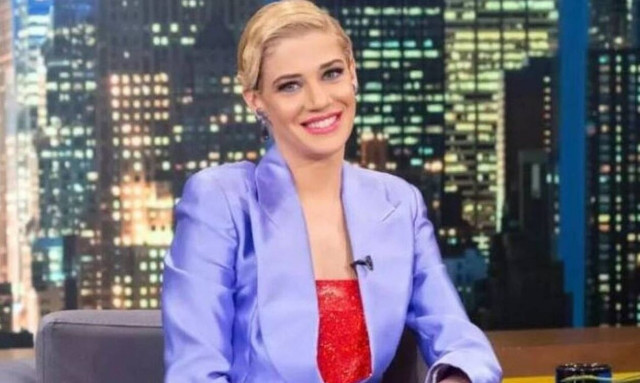 Τζένη Θεωνά: «Θέλω να γυρίσω τον κόσμο μαζί σου» - Η φωτογραφία με τον γιο της