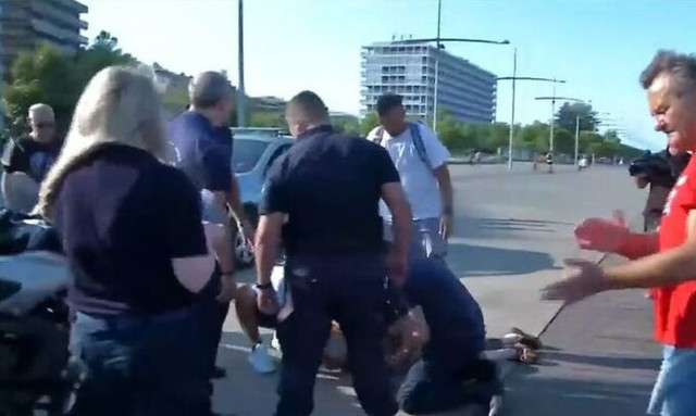 Θεσσαλονίκη: «Έβγαζε αφρούς και αίμα», λέει ο άνθρωπος που έσωσε τον ηλικιωμένο από πνιγμό