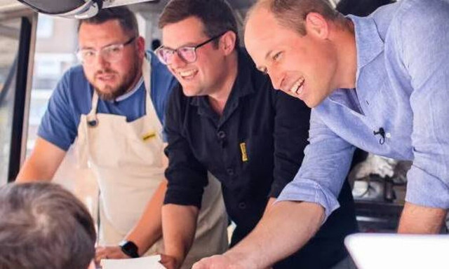 Πρίγκιπας Ουίλιαμ: «Καλημέρα σε όλους, καλομαγειρεμένα, έτοιμα να τα πάρετε μαζί σας»