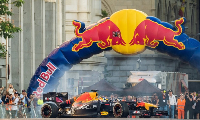 RED BULL:  Κέρδισε με το +1 σου, το χρυσό εισιτήριο για το μεγαλύτερο motorsports event στην Ελλάδα!