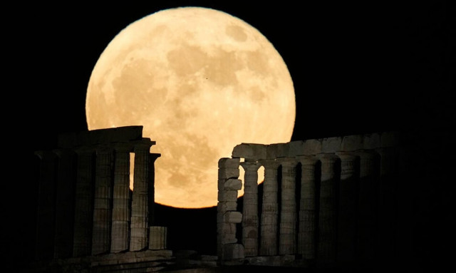 Series of events at archeological sites, museums for the two full moons of August
