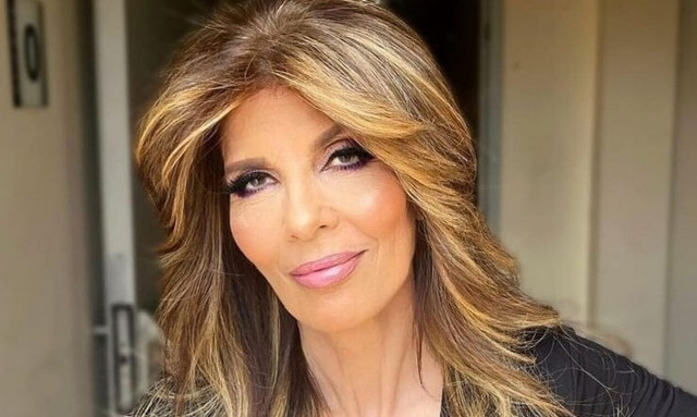 Κατερίνα Στανίση: «Τραγουδούσε συνάδελφός μου και εγώ έκλεινα τα αυτιά μου»