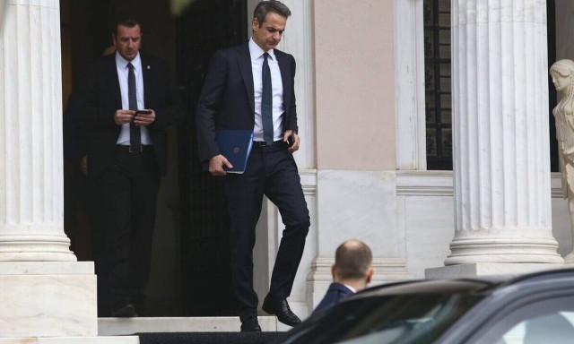 PM Mitsotakis chairs meeting of Government Council on National Security