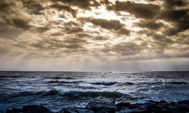 Το θλιβερό εύρημα στον πυθμένα της τάφρου των Μαριανών είναι μια προειδοποίηση για τον κόσμο