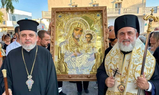 Στη Σαντορίνη η Παναγία Ιεροσολυμίτισσα και το Τίμιο Ξύλο