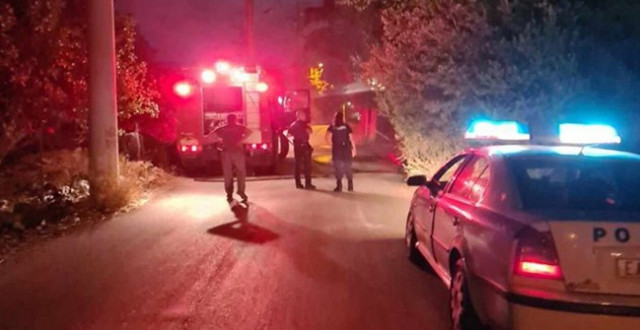 Τρεις φωτιές ξέσπασαν στις Αχαρνές - Κατασβέστηκαν άμεσα από την Πυροσβεστική