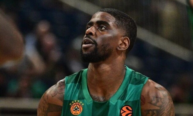  Ντουέιν Μπέικον: Το συγκλονιστικό «αντίο» στον αδερφό του που δολοφονήθηκε