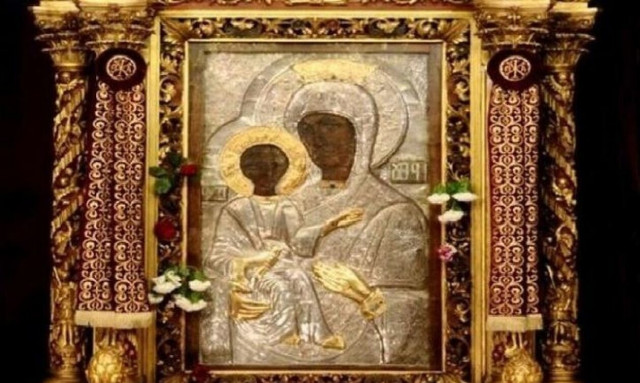 Δεκαπενταύγουστος: Οι Παναγίες της προσφυγιάς