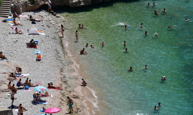 «Βράζουν» οι ελληνικές θάλασσες – «4 βαθμούς πάνω από το κανονικό οι θερμοκρασίες»