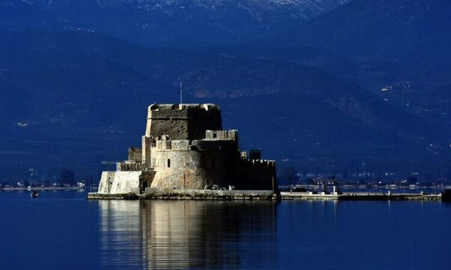 Bourtzi Castle in Nafplio reopens its doors to the public