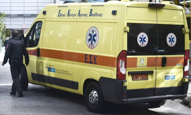 Τρίκαλα: Τροχαίο με εγκατάλειψη – Τον χτύπησε και τον άφησε αβοήθητο στην άσφαλτο