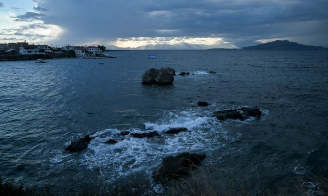 Κακοκαιρία «PETAR»: Καταιγίδες, πτώση θερμοκρασίας και χαλάζι - Επί ποδός ο κρατικός μηχανισμός