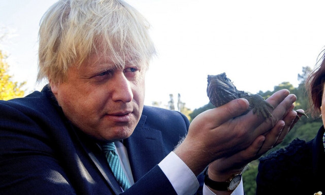 Μπόρις Τζόνσον ο... οικολόγος: Ορκίζεται να προστατεύσει πάση θυσία τις σαλαμάνδρες στον κήπο του