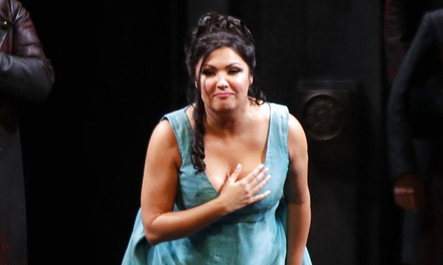 ΗΠΑ: Ρωσίδα σοπράνο μήνυσε την Όπερα Νέας Υόρκης επειδή ανέστειλε τη συνεργασία τους