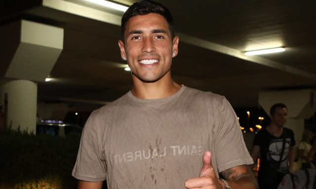 ΑΕΚ: Στην Ελλάδα κάτω από αποθέωση ο Πόνσε