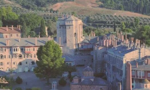 Ο Πύργος της Μεταμορφώσεως της Ιεράς Μεγίστης Μονής Βατοπαιδίου