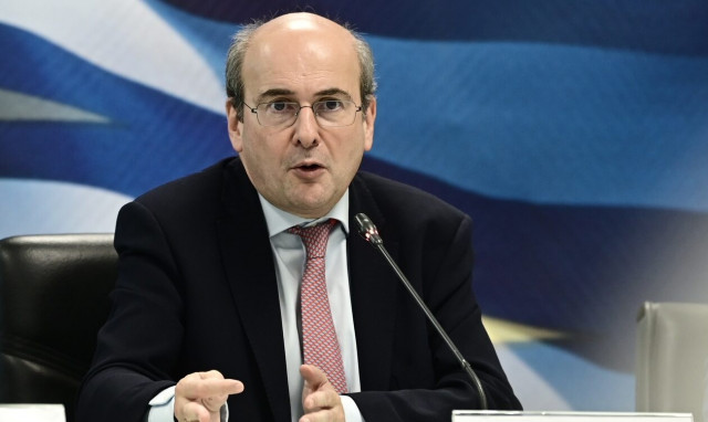 Χατζηδάκης: Στη φοροδιαφυγή, το «αυτοκίνητο» της Κυβέρνησης δεν έχει όπισθεν