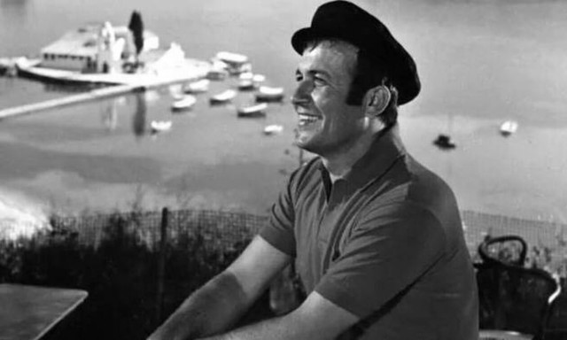 Δημήτρης Παπαμιχαήλ: Σαν σήμερα πριν από 19 χρόνια έφυγε από τη ζωή - Το βίντεο της Finos Film