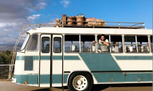 «Η Παραλία»: Όλοι οι ρόλοι – Ποια ηρωίδα θα υποδυθεί η έγκυος Δανάη Μιχαλάκη