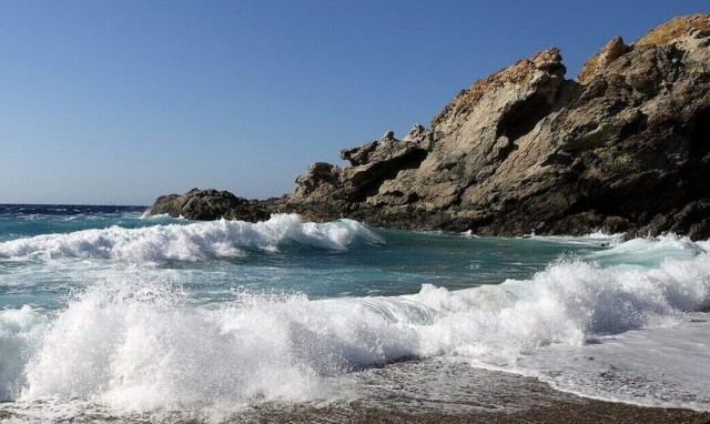 Χαλκιδική: Νεκρός λουόμενος στην παραλία Σάρτης