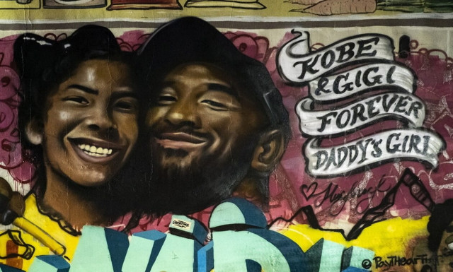 Κόμπι Μπράιαντ: Οι Λέικερς ετοιμάζουν άγαλμα του «Black Mamba» και της κόρης του έξω από το γήπεδο